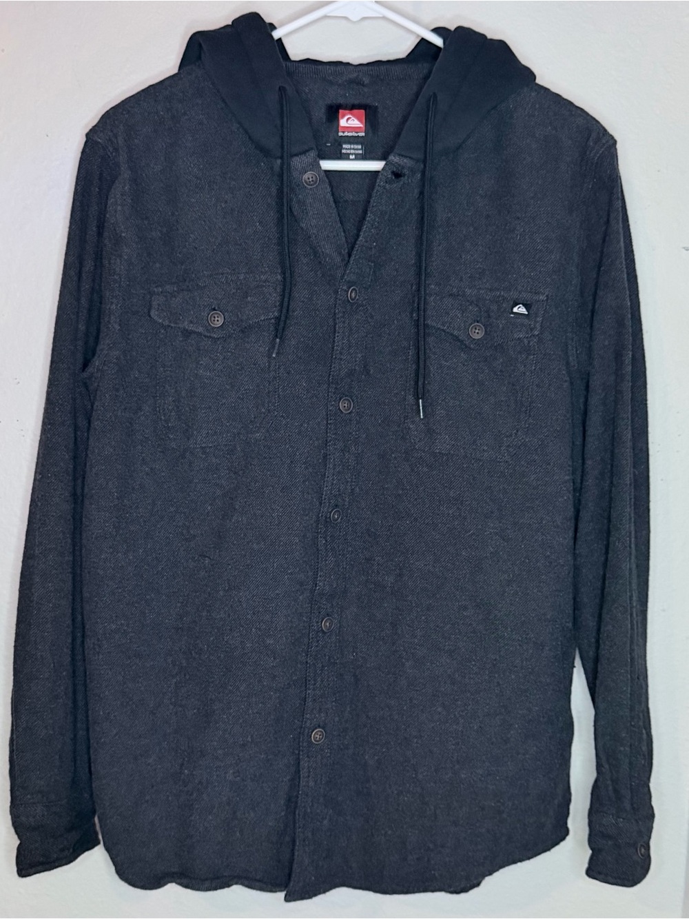 Quiksilver Gray long-sleeve hooded flannel button shirt men Medium
